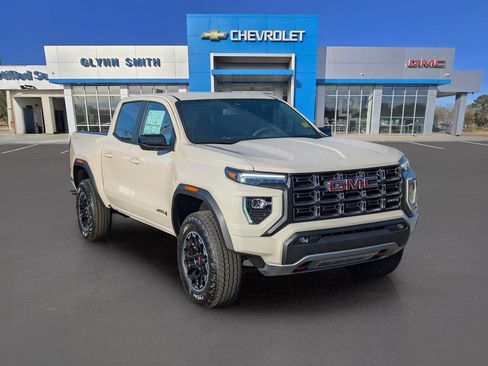 New 2026 GMC Canyon AT4 image 3