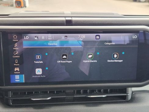 Used 2024 Jeep Wrangler Unlimited image 14