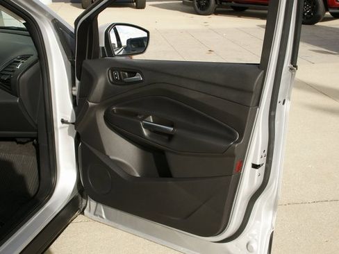 Used 2018 Ford Escape SEL w/ Ford Safe & Smart Package image 35