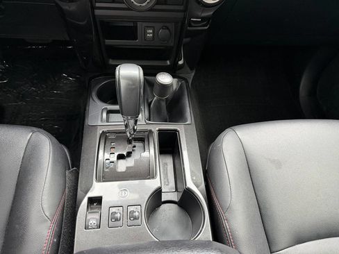 Used 2016 Toyota 4Runner Trail Premium AWD/4WD image 20