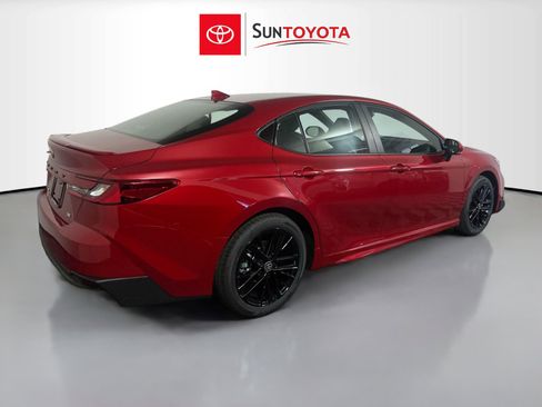 New 2026 Toyota Camry SE image 4