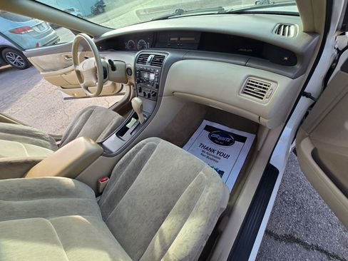 Used 2000 Toyota Avalon XLS image 17
