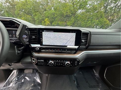 Used 2025 GMC Sierra 1500 4x4 Double Cab Elevation image 11