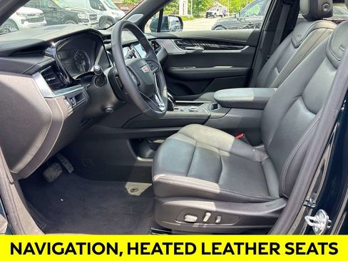 Used 2024 Cadillac XT6 Premium Luxury w/ LPO, Floor Liner Package AWD/4WD image 9