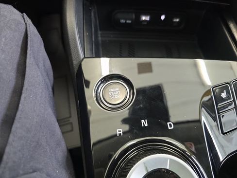 Certified 2023 Kia Sportage EX AWD/4WD image 23