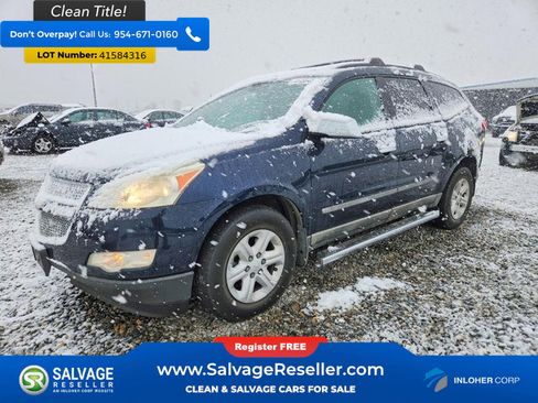 Used 2009 Chevrolet Traverse LS image 1