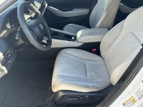 Used 2024 Honda Accord EX image 9