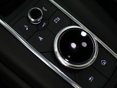 Used 2024 Cadillac Escalade ESV V w/ LPO, Floor Liner Package image 31