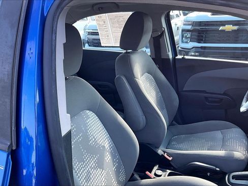 Used 2017 Chevrolet Sonic LS FWD image 7