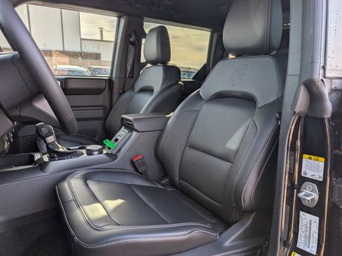 New 2025 Ford Bronco Outer Banks image 23