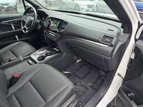 Certified 2023 Honda Passport EX-L image 15