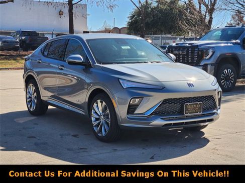 New 2026 Buick Envista Avenir image 2