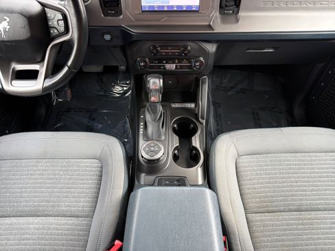 Used 2023 Ford Bronco Outer Banks AWD/4WD image 18