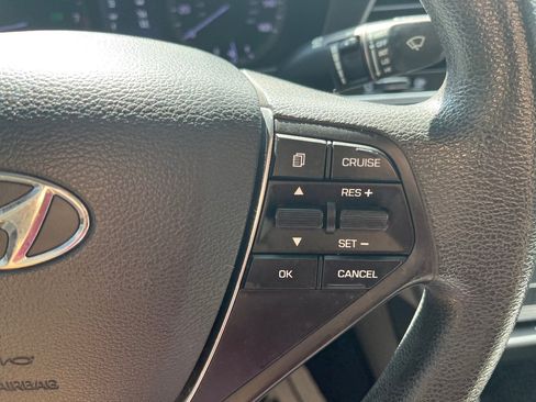 Used 2016 Hyundai Sonata SE FWD image 19