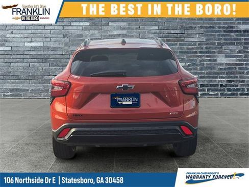 Used 2024 Chevrolet Trax RS image 4