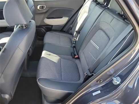 New 2026 Hyundai Venue SEL image 19