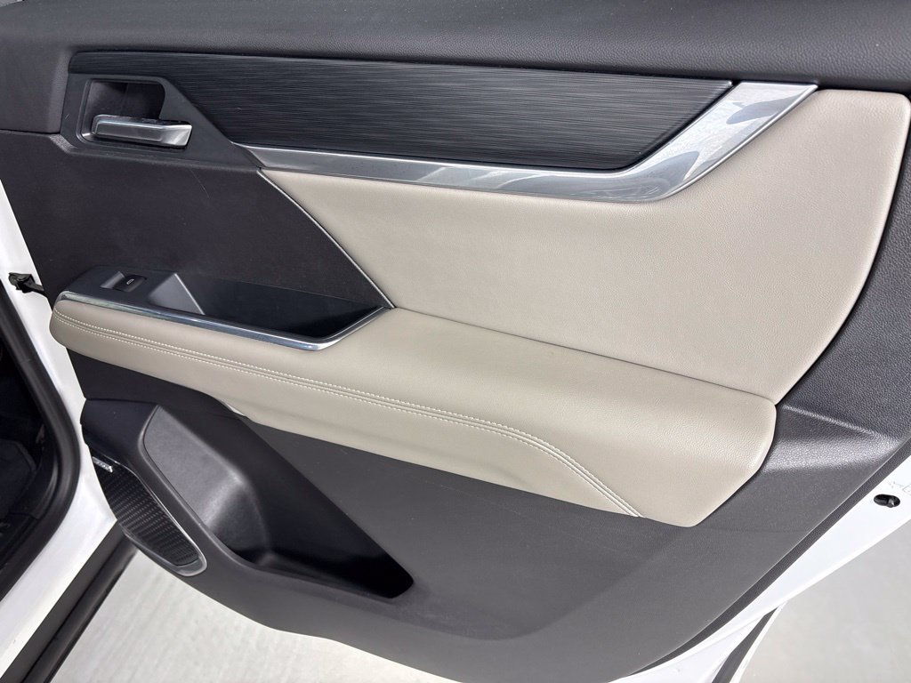 Certified 2026 GMC Acadia Elevation FWD image 23