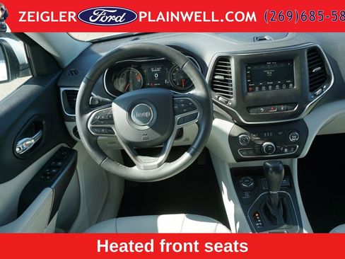 Used 2021 Jeep Cherokee Latitude Plus AWD/4WD image 12