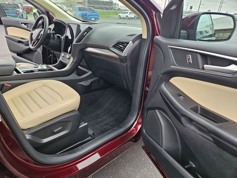 Used 2023 Ford Edge SEL w/ Convenience Package AWD/4WD image 24