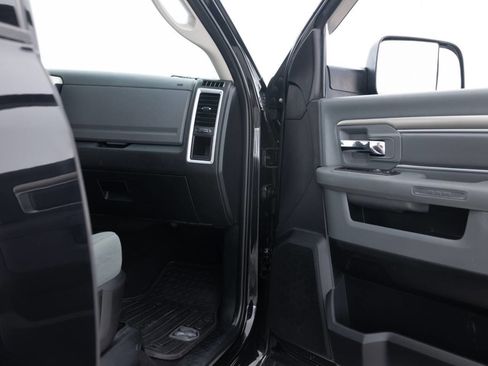 Used 2016 RAM 2500 Lone Star image 32