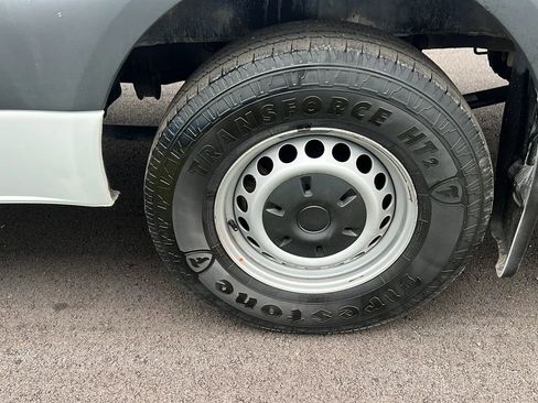 Used 2020 Freightliner Sprinter 2500 image 29