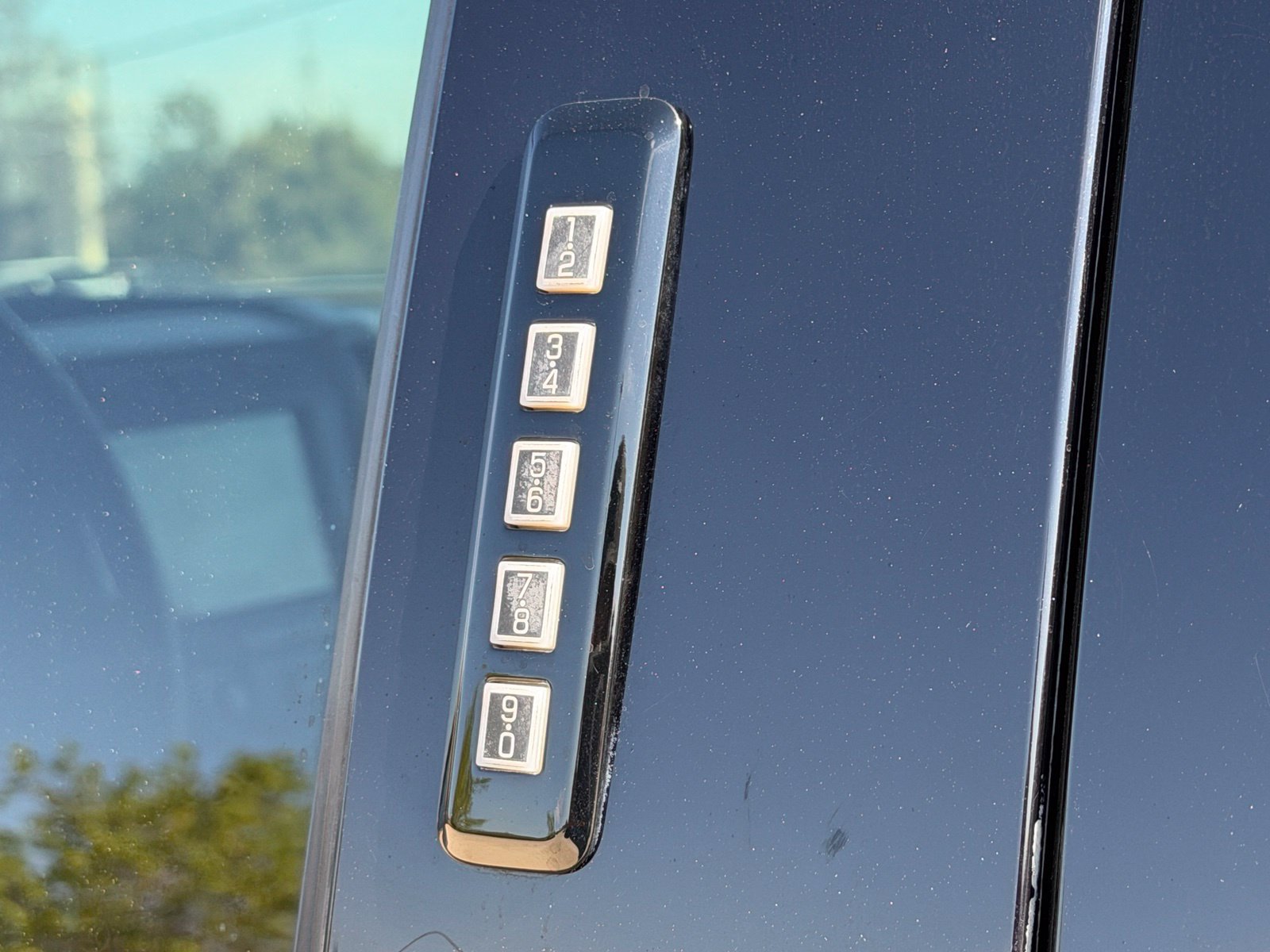 Used 2019 Ford F150 Limited w/ Trailer Tow Package AWD/4WD image 13