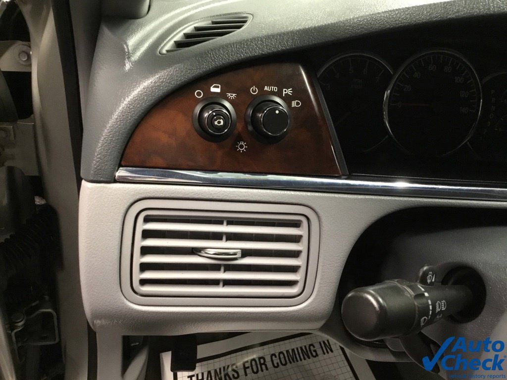 Used 2007 Buick LaCrosse CX FWD image 20