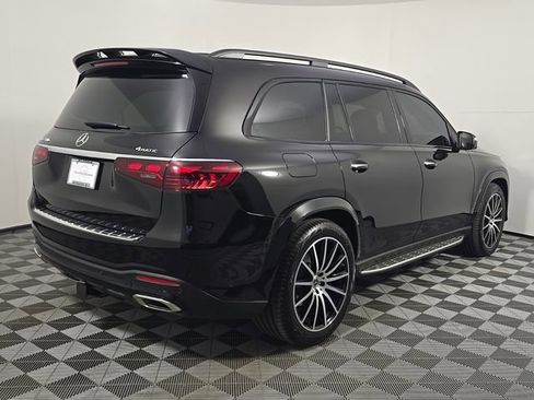 Certified 2026 Mercedes-Benz GLS 580 4MATIC image 7