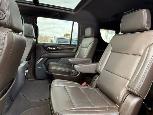 Used 2021 GMC Yukon XL Denali image 20