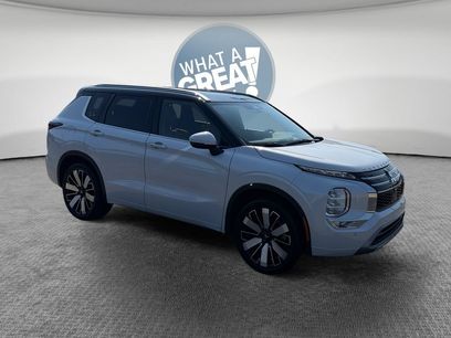 Used 2025 Mitsubishi Outlander SEL