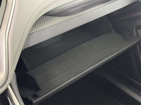 Certified 2025 Subaru Outback Premium image 30