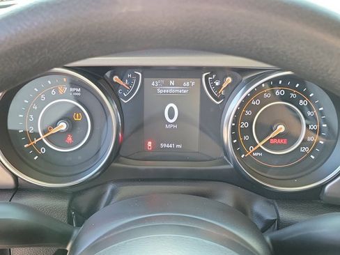 Used 2023 Jeep Gladiator Sport w/ Trailer Tow Package image 28