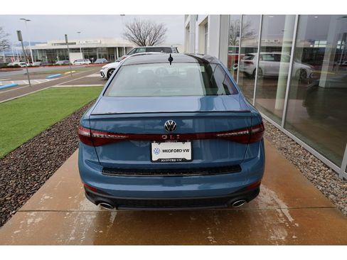 New 2026 Volkswagen Jetta GLI Autobahn image 5