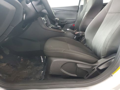 Used 2015 Ford Focus S image 19