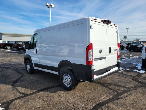 New 2025 RAM ProMaster 1500 w/ Convenience Group FWD image 5