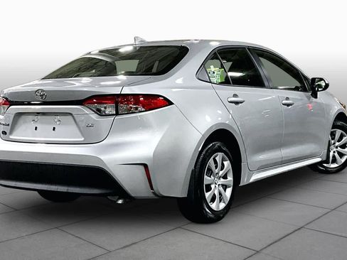 Used 2024 Toyota Corolla LE FWD image 13