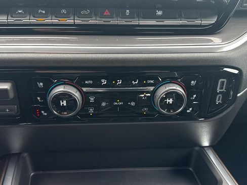 Certified 2026 Chevrolet Silverado 1500 High Country w/ High Country Premium Package image 32