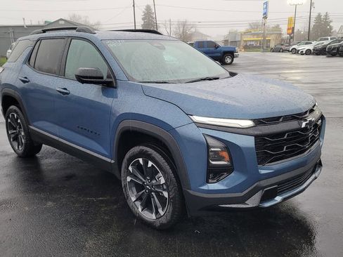 New 2026 Chevrolet Equinox RS w/ Convenience Package III FWD image 16