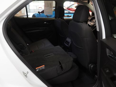 Used 2020 Chevrolet Equinox LT AWD/4WD image 22