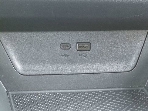 Certified 2025 Chevrolet Equinox LT image 25