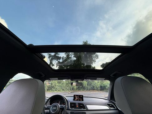 Used 2018 Audi Q3 2.0T Premium FWD image 26