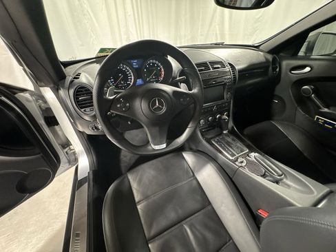 Used 2009 Mercedes-Benz SLK 55 AMG image 16