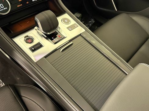 New 2026 Jaguar F-PACE R-Dynamic S AWD/4WD image 19