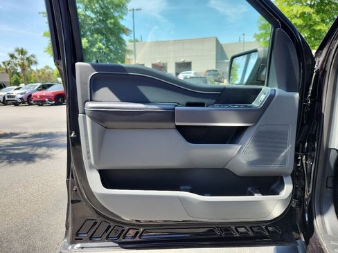 Used 2025 Ford F150 XLT w/ Equipment Group 301A Standard RWD image 8