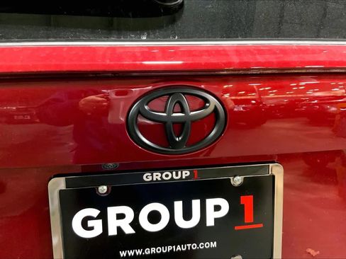 New 2025 Toyota RAV4 LE image 15