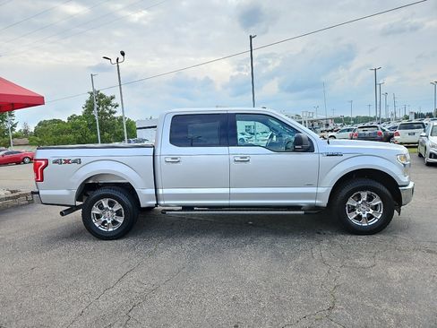 Used 2017 Ford F150 XLT w/ Equipment Group 302A Luxury AWD/4WD image 7