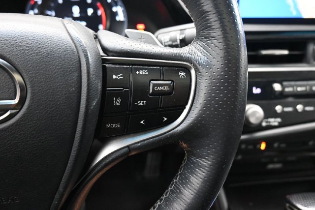 Used 2022 Lexus ES 350 F Sport FWD image 11