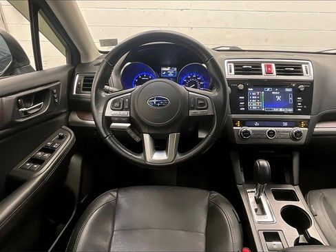 Used 2016 Subaru Outback 2.5i Limited image 4