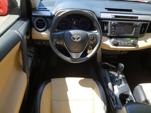 Used 2017 Toyota RAV4 XLE image 13