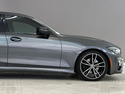 Used 2022 BMW 330i Sedan w/ M Sport Package RWD image 34
